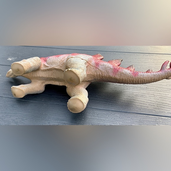 Vintage Large Rubber Plastic Realistic Pneumatic STEGOSAURUS Toy Dinosaur - Picture 12 of 16